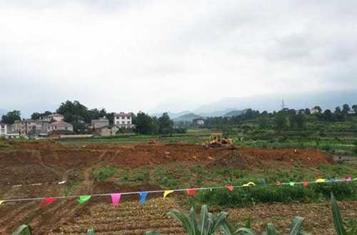 慈利县铄武学校在新城区正式动工建设