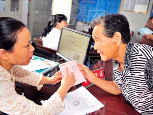 慈利县实现城乡贫困居民养老保险全覆盖